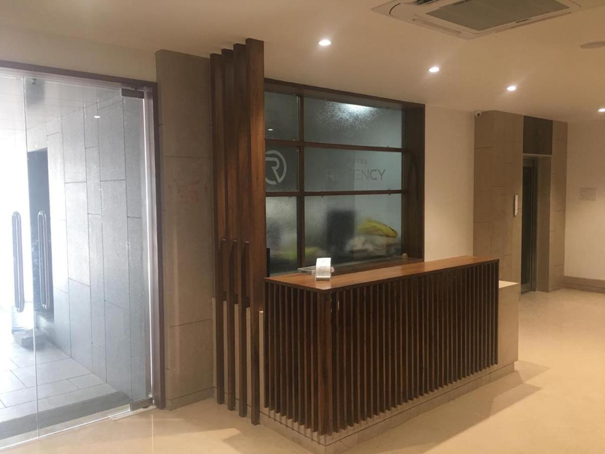 סוראט Hotel Regency מראה חיצוני תמונה