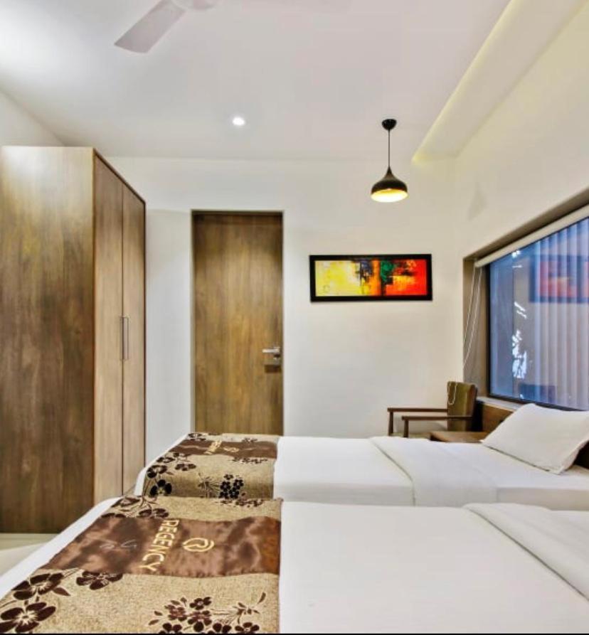 סוראט Hotel Regency מראה חיצוני תמונה